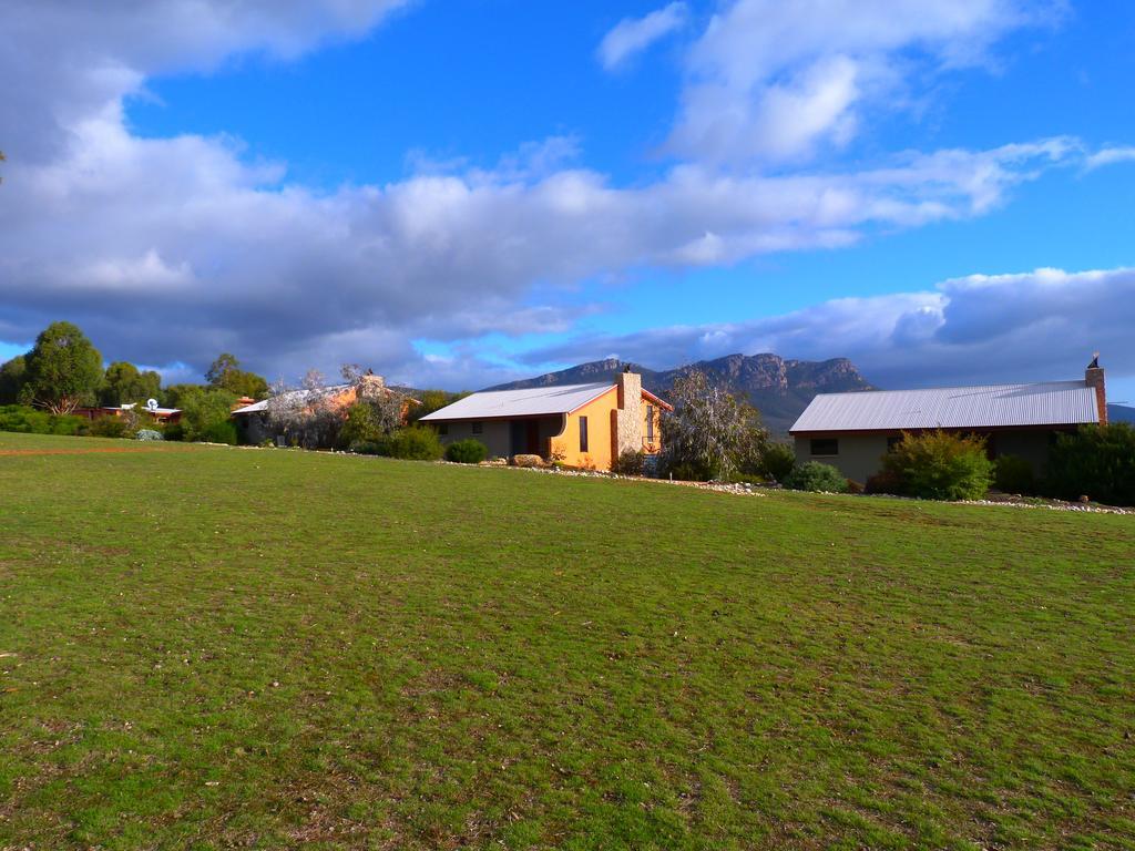 Meringa Springs Halls Gap Buitenkant foto